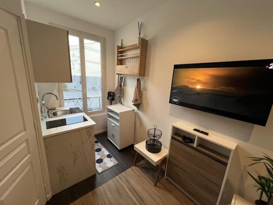 Refait A Neuf En Plein ! Appartement *